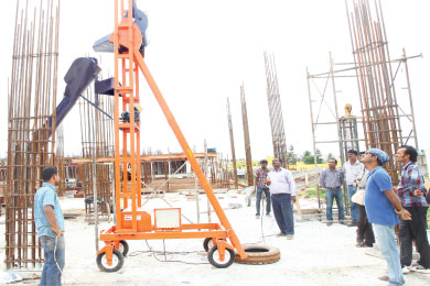 Concrete Lift Machine